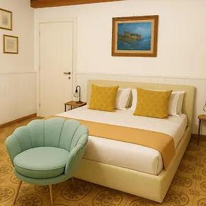 amalfi-coast-room.hotels-amalfi.com/