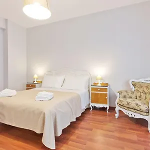 liberty-trastevere-bb.it-romehotels.com/